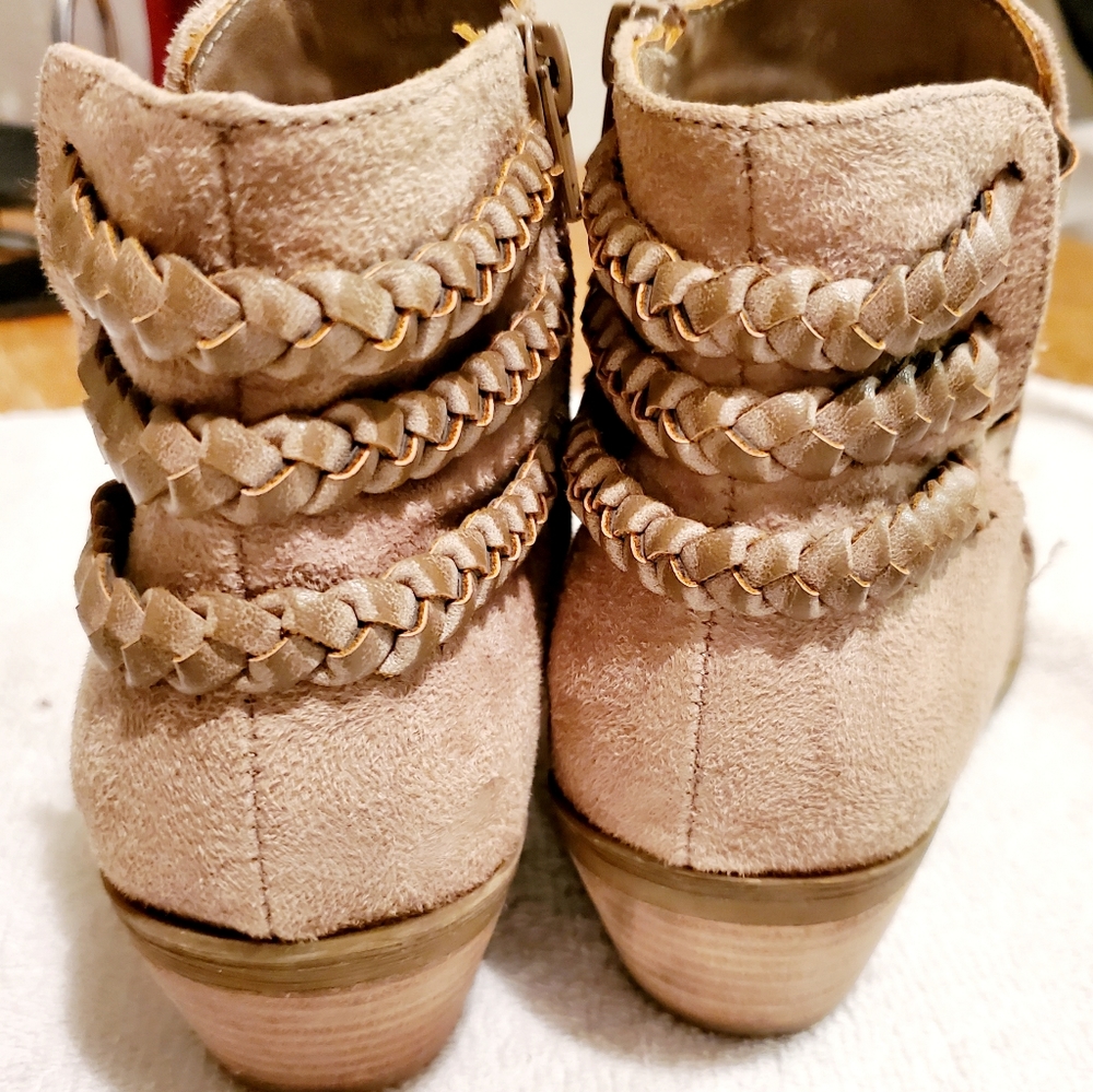 Report Booties - Picture 3 of 5